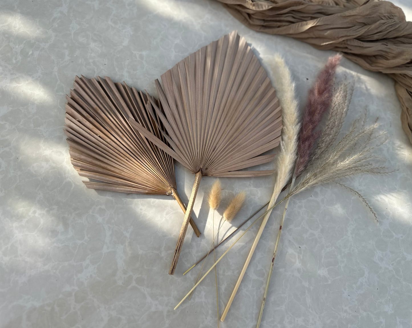 Mini Pampass Grass & Palm Bouquet Bundle + FREE Vase + FREE Shipping